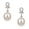 14k Gold FW Pearl and 1/10ct TDW Diamond Earrings (7.5-8 mm)