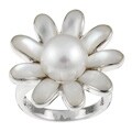 Sterling Silver Mother of Pearl and FW Pearl Daisy Ring (10 mm)