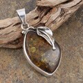 Sterling Silver Honey Baltic Amber Leaf Pendant (Pendant)