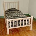 Cumberland Twin-size Bay Bed