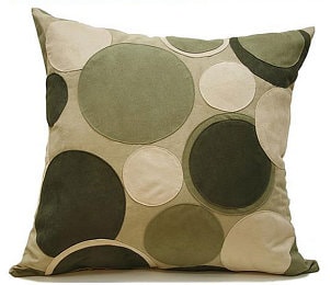 Throw pillow